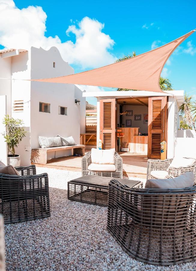 Hotel The Hut Bonaire Playa Exterior foto